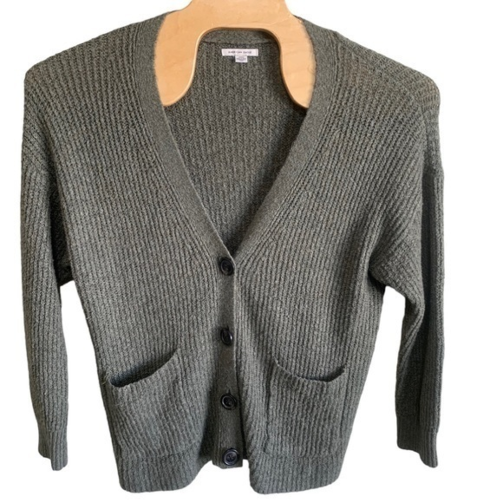American Eagle‎ Green Cardigan Sweater Medium Women’s Front Pockets Oversized
